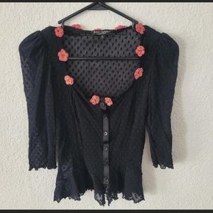 Vintage betsey johnson new york y2k lace quarter sleeve top with floral crochet